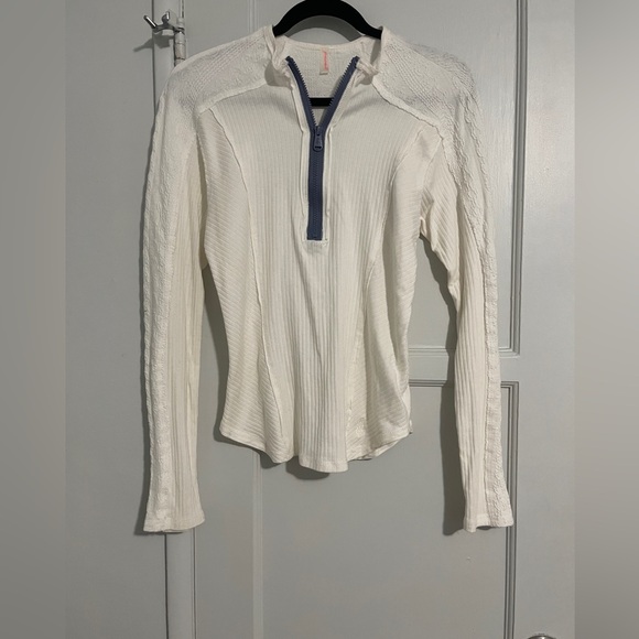 Free People Tops - Free People Movement Long Sleeve Top Size L